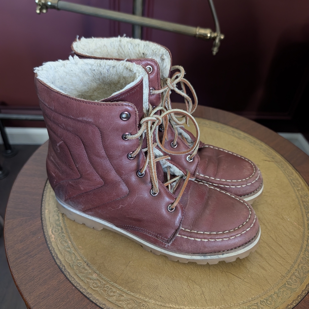 SADDLEBACK Vintage Shearling Lined Burgundy Leather Vintage Boots Leather Laces